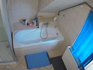 Julmodels Bathroom 2nd Floor-1