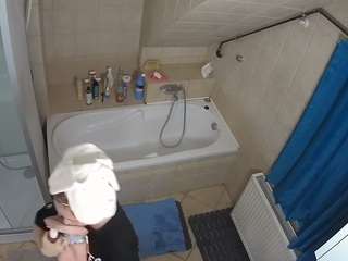 Julmodels Bathroom 2nd Floor-1