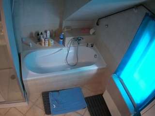 Julmodels Bathroom 2nd Floor-1