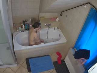 Julmodels Bathroom 2nd Floor-1