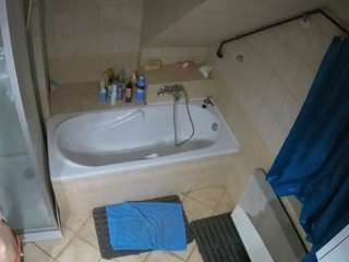 Julmodels Bathroom 2nd Floor-1