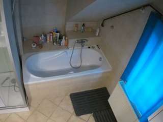 voyeurcam-julmodels-bath-2nd-1