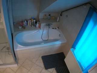 Julmodels Bathroom 2nd Floor-1 live webcam on Soda Cams