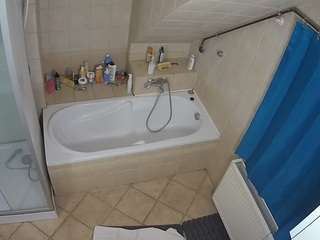 Julmodels Bathroom 2nd Floor-1