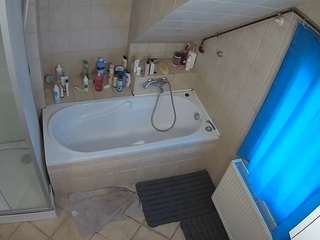 Julmodels Bathroom 2nd Floor-1