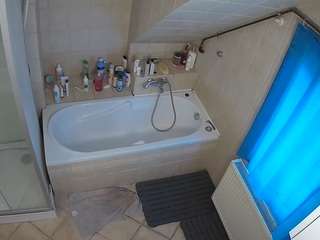 Julmodels Bathroom 2nd Floor-1