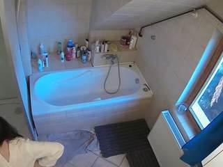 Julmodels Bathroom 2nd Floor-1