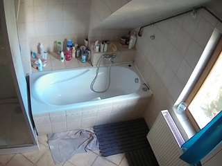 Julmodels Bathroom 2nd Floor-1