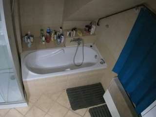 Julmodels Bathroom 2nd Floor-1