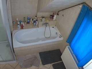 Julmodels Bathroom 2nd Floor-1