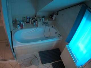 Julmodels Bathroom 2nd Floor-1