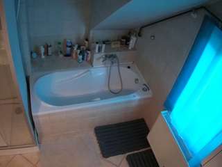 voyeurcam-julmodels-bath-2nd-1 webcam