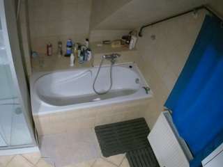 voyeurcam-julmodels-bath-2nd-1 webcam