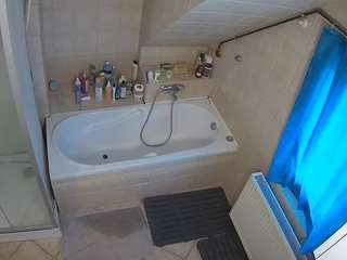 Julmodels Bathroom 2nd Floor-1