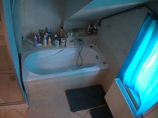 voyeurcam-julmodels-bath-2nd-1 webcam