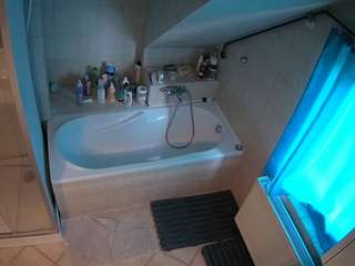 voyeurcam-julmodels-bath-2nd-1 webcam
