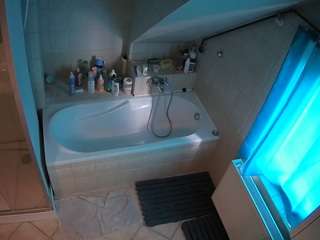 Julmodels Bathroom 2nd Floor-1