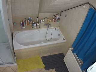 voyeurcam-julmodels-bath-2nd-1 live cam profile