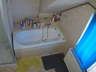 Julmodels Bathroom 2nd Floor-1