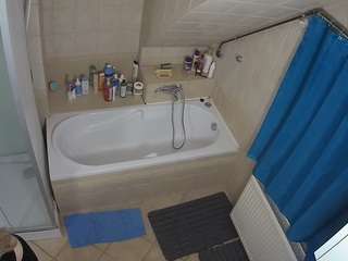 voyeurcam-julmodels-bath-2nd-1 live cam profile