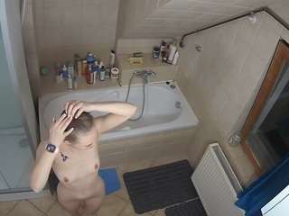 voyeurcam-julmodels-bath-2nd-1 live cam profile