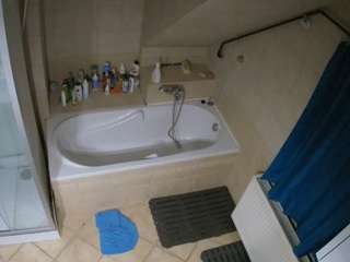 voyeurcam-julmodels-bath-2nd-1 webcam