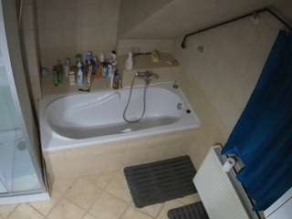 voyeurcam-julmodels-bath-2nd-1