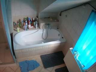 voyeurcam-julmodels-bath-2nd-1 webcam