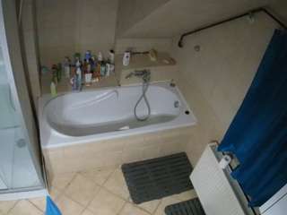 voyeurcam-julmodels-bath-2nd-1