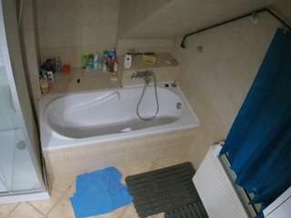 voyeurcam-julmodels-bath-2nd-1's CamSoda show and profile