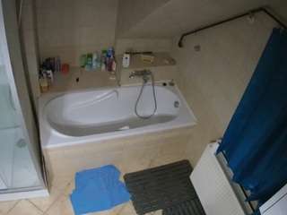 voyeurcam-julmodels-bath-2nd-1