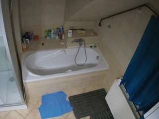 voyeurcam-julmodels-bath-2nd-1