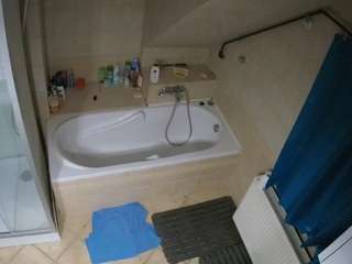 voyeurcam-julmodels-bath-2nd-1