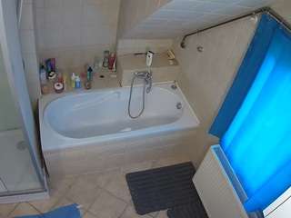 voyeurcam-julmodels-bath-2nd-1