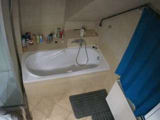 voyeurcam-julmodels-bath-2nd-1