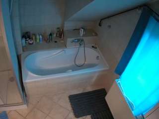 voyeurcam-julmodels-bath-2nd-1