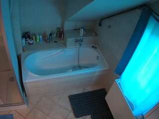 voyeurcam-julmodels-bath-2nd-1 webcam