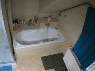 voyeurcam-julmodels-bath-2nd-1