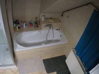 voyeurcam-julmodels-bath-2nd-1
