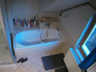 voyeurcam-julmodels-bath-2nd-1 webcam