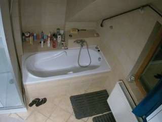 voyeurcam-julmodels-bath-2nd-1 webcam