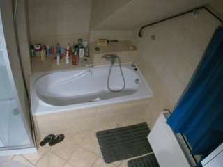 voyeurcam-julmodels-bath-2nd-1 webcam