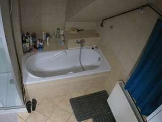 voyeurcam-julmodels-bath-2nd-1