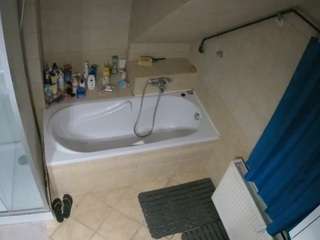 voyeurcam-julmodels-bath-2nd-1