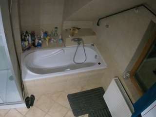 voyeurcam-julmodels-bath-2nd-1