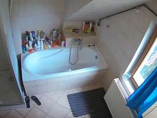 voyeurcam-julmodels-bath-2nd-1 Sex Cam Show