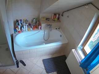 voyeurcam-julmodels-bath-2nd-1 Sex Cam Show