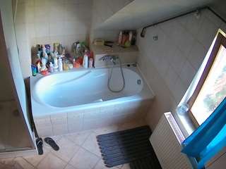 voyeurcam-julmodels-bath-2nd-1 Sex Cam Show