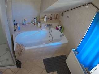 Julmodels Bathroom 2nd Floor-1