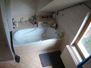 Julmodels Bathroom 2nd Floor-1